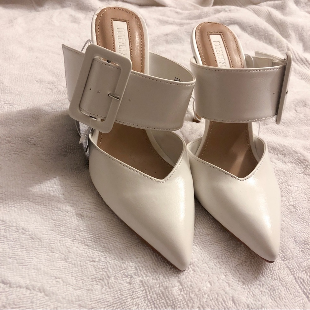 F21 faux leather buckle white mules